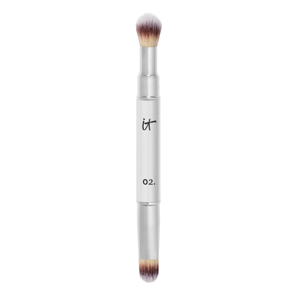 image:imageIT Cosmetics Heavenly Luxe Dual Airbrush Concealer Brush 2  DualEnded 2in1 Brush for Liquid amp Cream Concealer  Buff Away Imperfections  With AwardWinning Heavenly Luxe Hair Silver